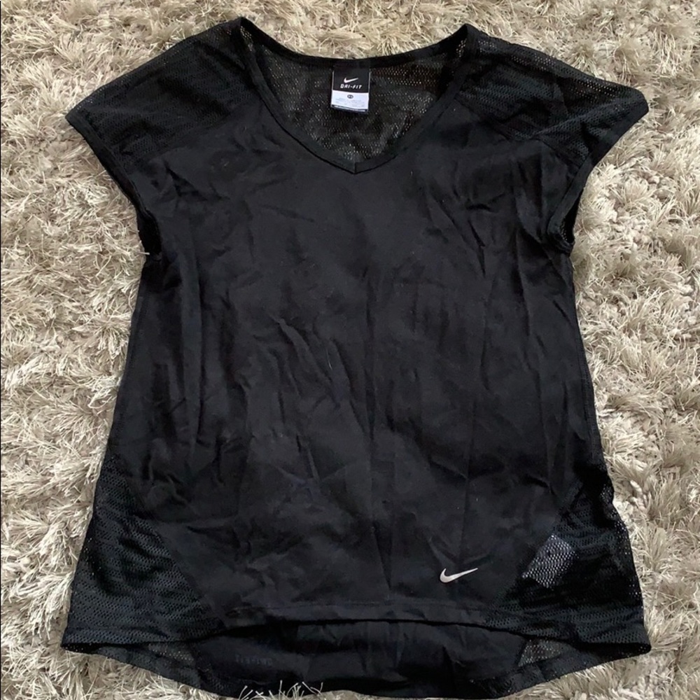 Black Nike dri-fit T-shirt